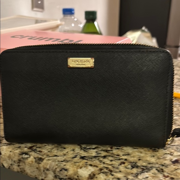 Kate Spade Black Women's Wallet - Picture 4 of 10